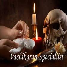 Powerful vashikarn expert